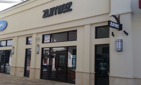 Zumiez