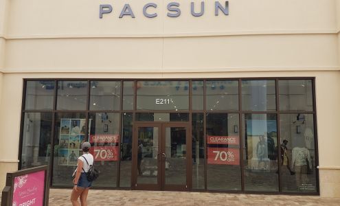 PacSun