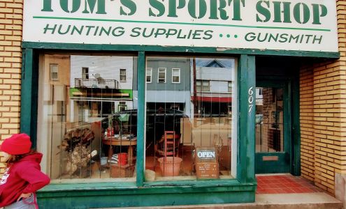 Tom's Sport Shop