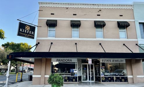 Kiefer Jewelers | Diamond Engagement Rings | Dade City, FL