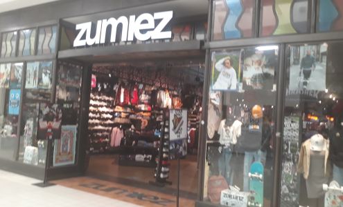 Zumiez