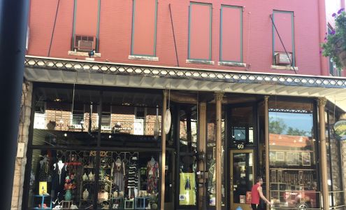 C'est la vie Eureka Springs