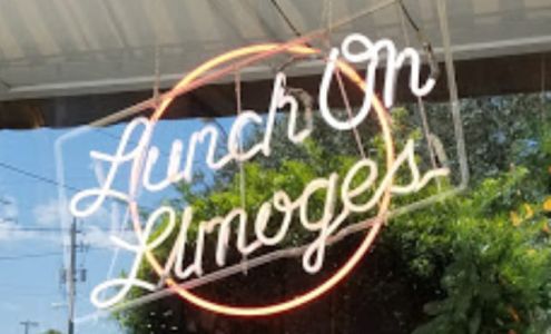 Williams Fashion Center