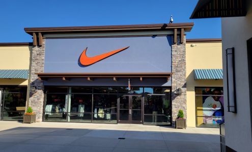 Nike Factory Store - Altoona