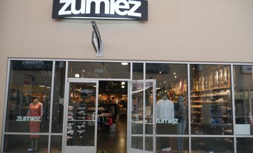 Zumiez