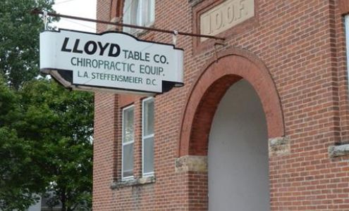 Lloyd Table Company Lisbon