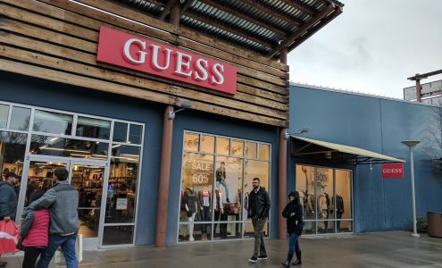 GUESS Factory