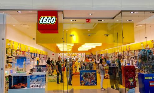 The LEGO® Store Alderwood