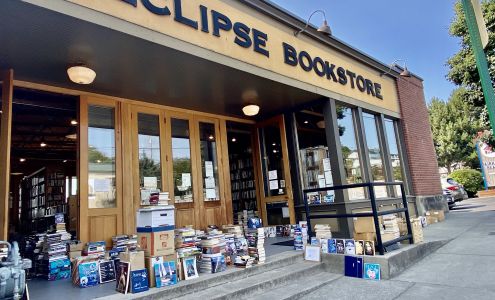 Eclipse Bookstore & Fine Art