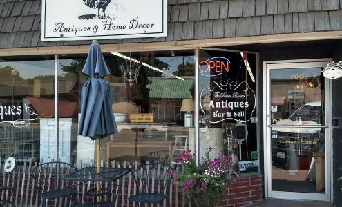 THE RUSTIC ROOSTER ANTIQUES & HOME DECOR