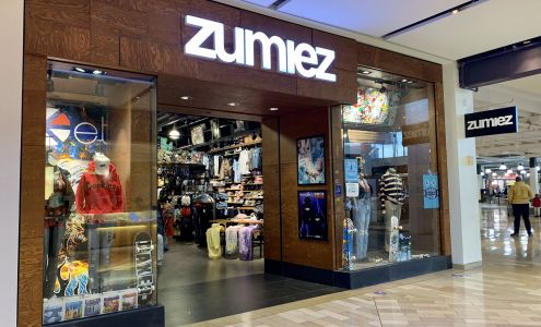 Zumiez