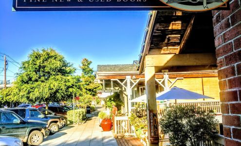 Eagle Harbor Book Co