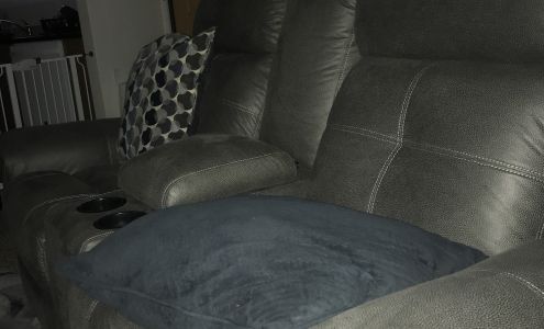 Buddy's Home Furnishings