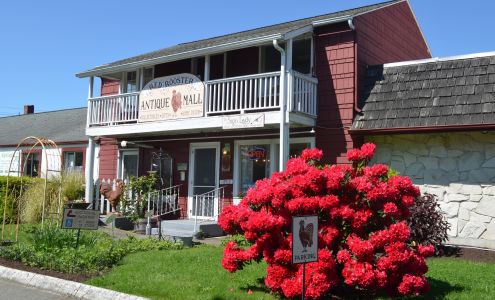 Red Rooster Antique Mall