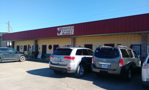 Rooster's Antiques Market
