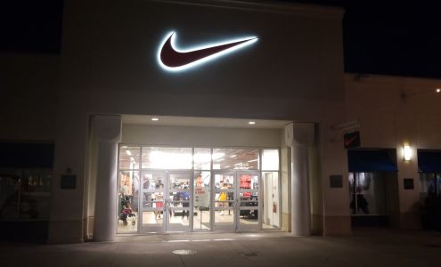 Nike Factory Store - Orlando Vineland