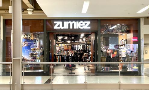 Zumiez