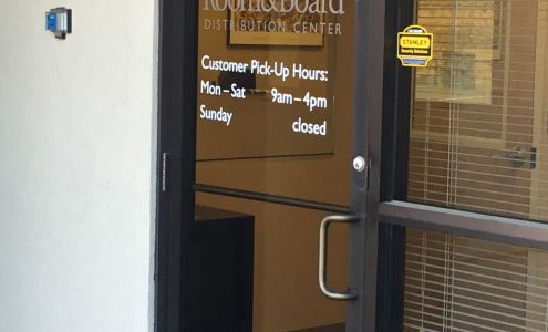 Room & Board Atlanta Area Delivery Center Roswell