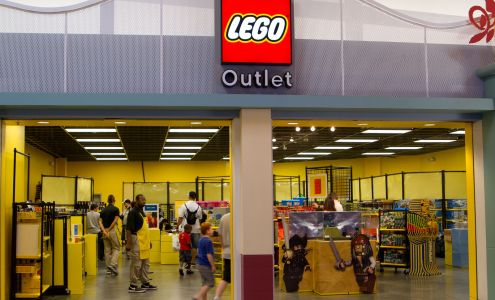 The LEGO® Store Sugarloaf