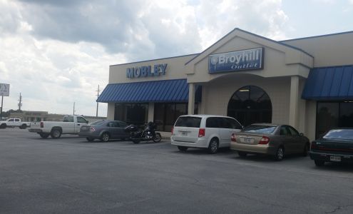 Mobley Fine Furniture Perry