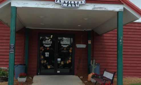 Big Peach Antiques Mall