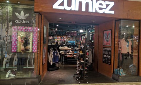 Zumiez