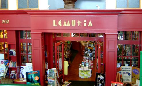 Lemuria Book Store