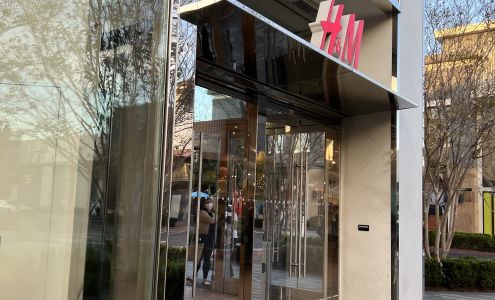 H&M Rancho Cucamonga