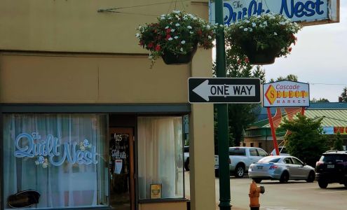 Knotty Stitches Castle Rock