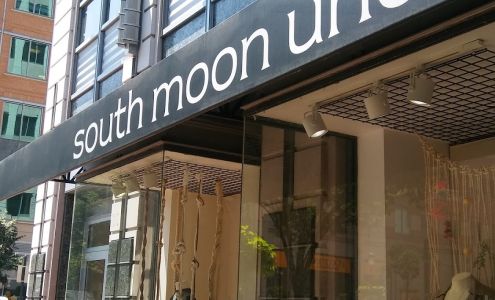 South Moon Under