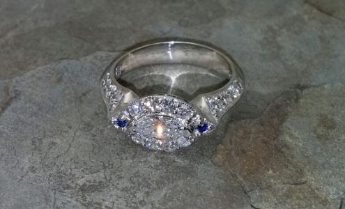 Bejeweled Jewelry & Repair