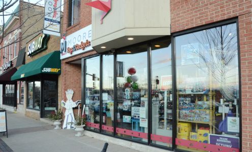 MOORE Toys & Gadgets