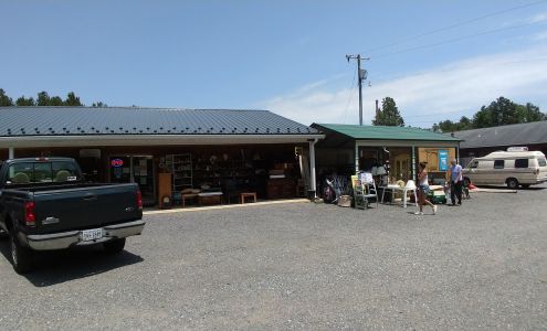 Bowie's Hardware & Garden Center Colonial Beach