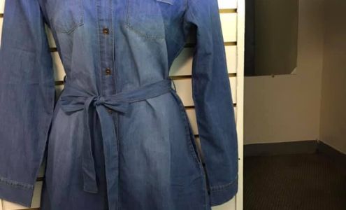 Alacran Fashion Desert Hot Springs