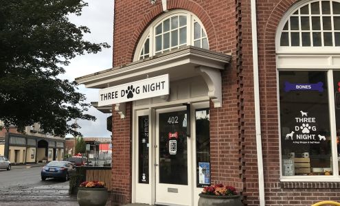 Three Dog Night - a Dog Shoppe & Self Wash