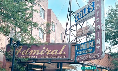 Cole's Appliance & Furniture