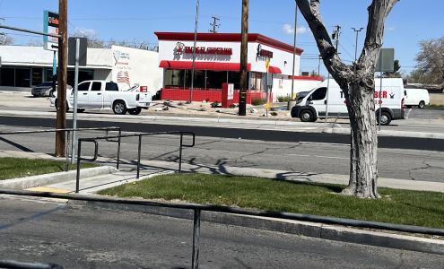 Bank of America (with Drive-thru ATM)