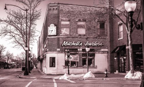 Mitchell's Jewelers Ltd