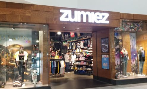 Zumiez