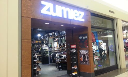 Zumiez