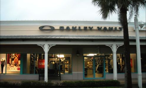 Oakley Vault