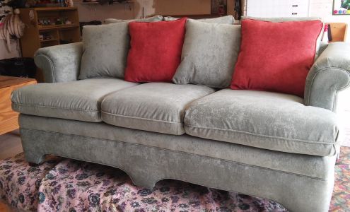 La Master Upholstery Lexington