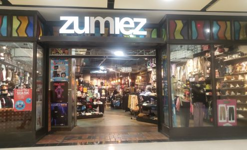 Zumiez