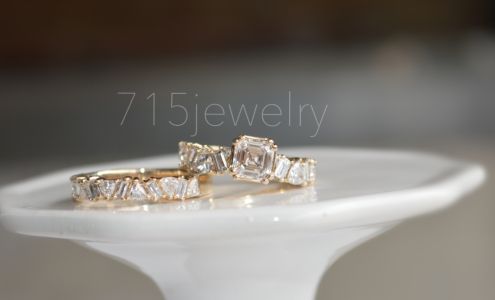 715 Custom Jewelry & Engraving