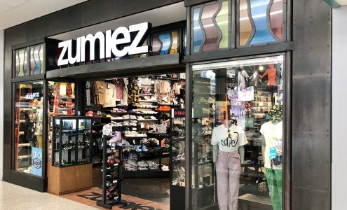 Zumiez