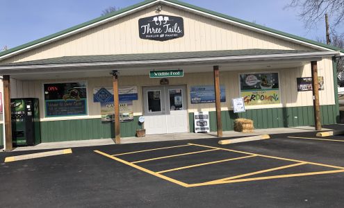 Three Tails Parlor and Pantry of Waterloo