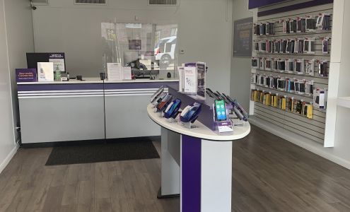 Metro by T-Mobile DeKalb