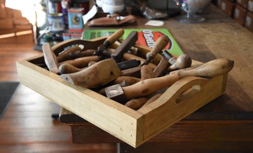 Drahos Shoe Store Belle Plaine