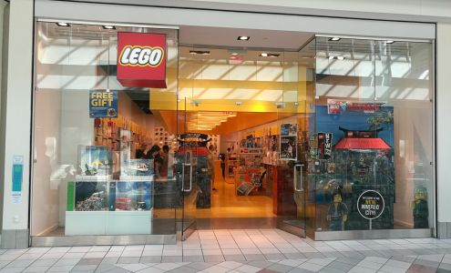 The LEGO® Store South Shore Plaza