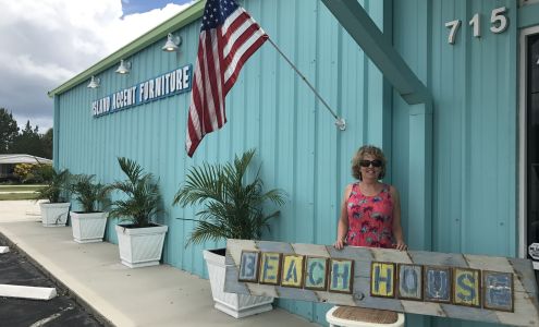 Island Accent Furniture